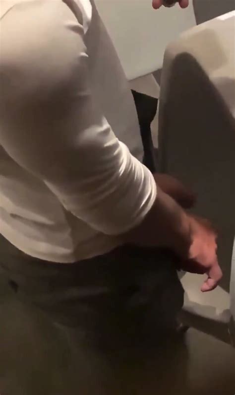 Big Dick Urinal Spy Vid 34 Hung Lad White