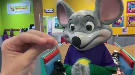 My Hand Puppet Meets Chuck E Cheese Youtube