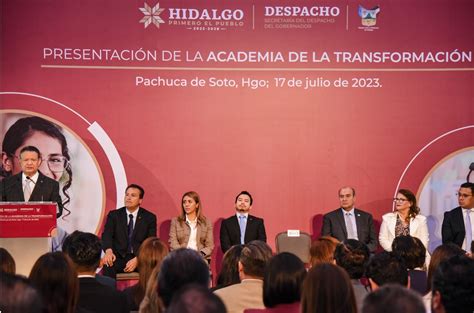 Presenta Menchaca Salazar la Academia de la Transformación El Reportero