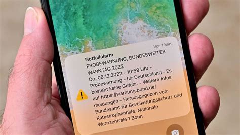 Warntag 2023 Schrillende Handys Und Heulende Sirenen