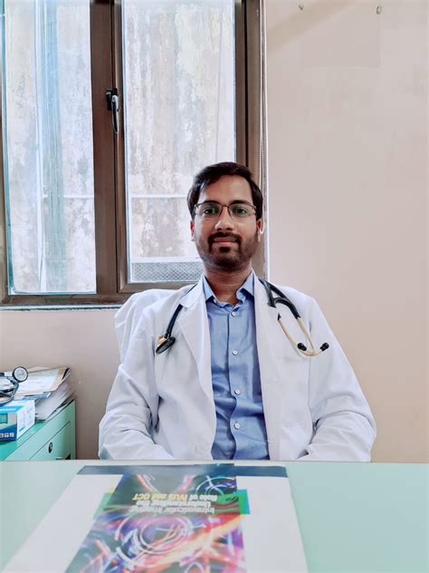 Dr Md Farhan Shikoh Book Appointment Consult Online View Fees