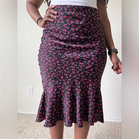 Topshop Skirts Topshop Asos Black Red Ditsy Floral Print Flounce Midi Skirt Size 8 Poshmark