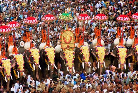 Photo Gallery of Fairs and Festivals in Kerala- Explore Fairs and ...