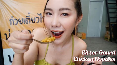 1 35 Buffet Of Chicken Noodles By This Sexy Girl Thai Street Food