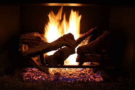 12 Best Fireplace Gas Logs That Ll Surely Warm Your Home This Winter