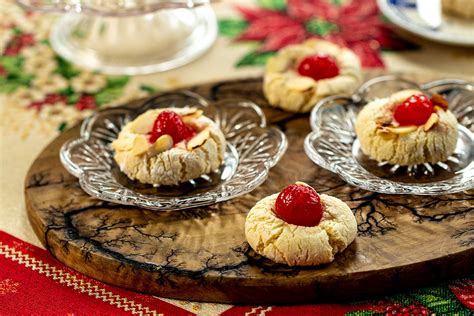 Gluten-free Greek Christmas Cookies (Almond & Cherry Amygdalota ...