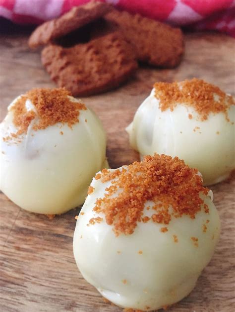 Snelle Bastonge Truffels Met Witte Chocolade Loontjekookt Voedsel