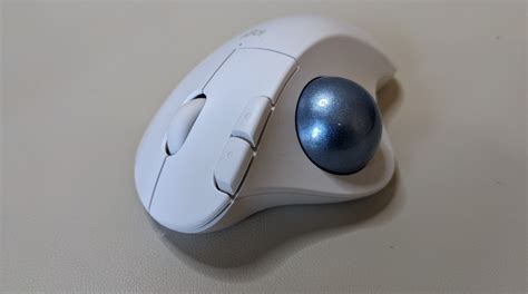 Logitech M575: In-depth Review : r/Trackballs