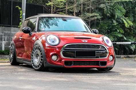 Permaisuri Mini Cooper S F56 On Rotiform VCE 18