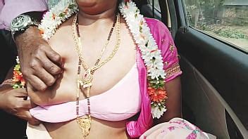 Desi Hot Aunty Car Sex Romantic Dirty Talks Telugu Adio XVIDEOS