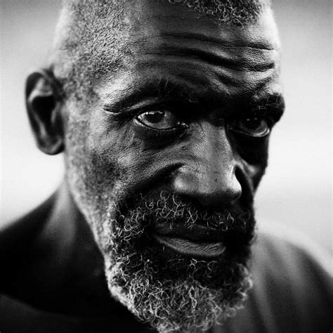 Haunting Black and White Portraits of Homeless People | CGfrog