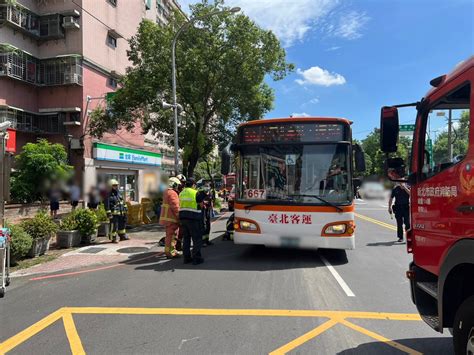 新北「行人地獄」再現！8旬翁遭公車撞斃、兒心碎喊：他只是出門散步 交通 太報 Taisounds