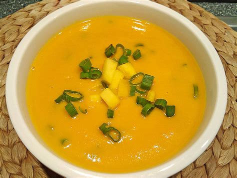 Möhren Chili Mango Kokos Suppe von Lulleische Chefkoch