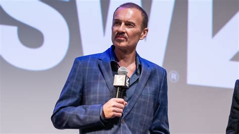 Morre Julian McMahon, ator de Quarteto Fantástico, aos 56 anos