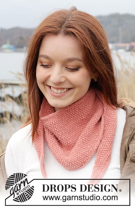 Pretty Peach Shawl DROPS 242 21 Free Knitting Patterns By DROPS Design