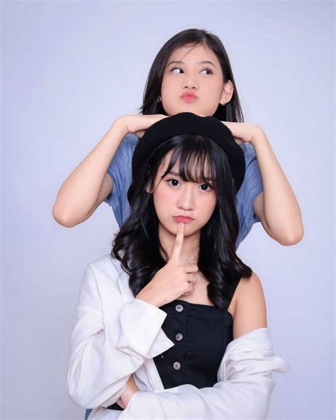 Fakta Menarik Persahabatan Chika Jkt48 Dan Ara Jkt48