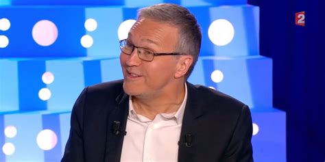 Laurent Ruquier rempile pour une nouvelle saison d On n est pas couché