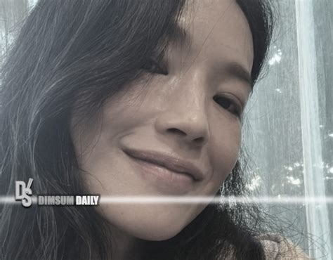 Shu Qi S Selfie Unveils A Hint Of Grey Hair Noticed By Netizens After