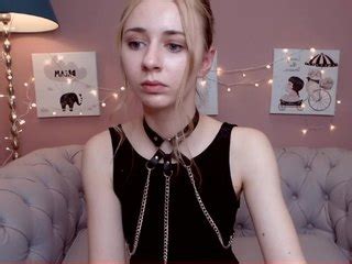 Kardi Naked On Cam For Live Porn Video Chat PornGirls