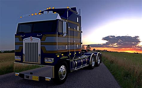 1985 Kenworth K100