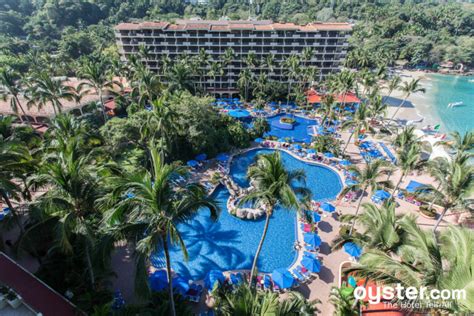 Barcelo Puerto Vallarta Review: What To REALLY Expect If You Stay