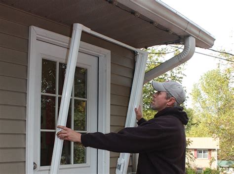 Install a Retractable Door Screen - Extreme How To