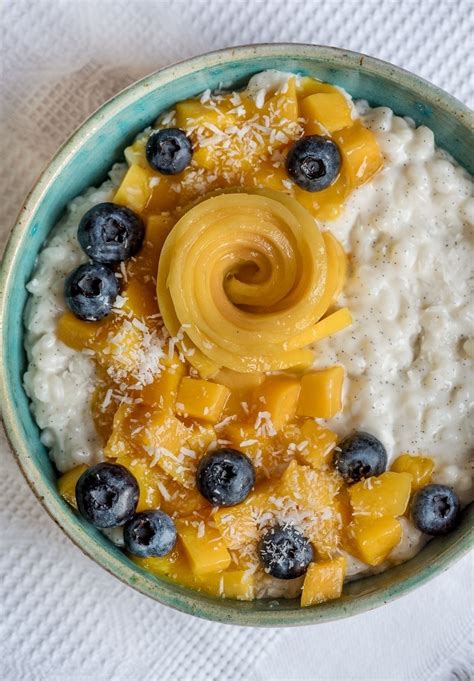 Veganer Kokosmilchreis Mit Mango Variationen Und Blaubeeren Rezept