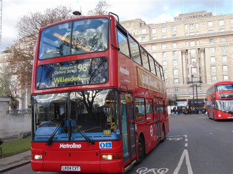 Lk Cvt London Metroline Hadliegh Flickr