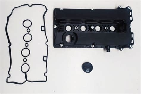 Tapa Valvulas Sonic Tracker Cruze Con Pcv Y Torniller A Cuotas Sin