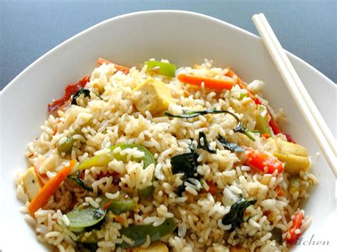 Krithis Kitchen Garlic Basil Vegetable Fried Rice Thai Style