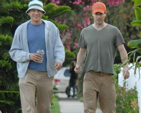 Is Luke Macfarlane Married? Luke still with a Boyfriend Wentworth Miller!