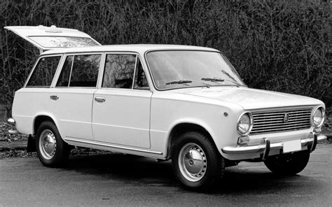 ВАЗ-2102 (Жигули): характеристики и цена, фотографии и обзор
