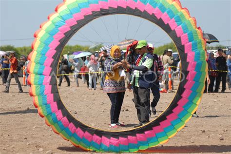 Festival Layang Layang Internasional Antara Foto