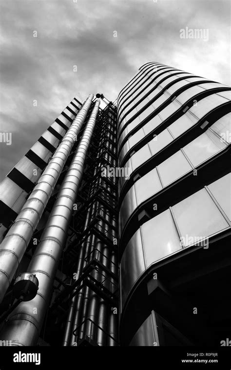 Modern design of buildings in the city of London Stock Photo - Alamy