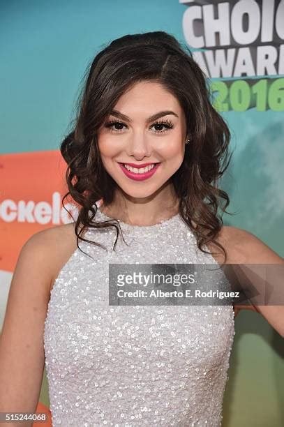 Kira Kosarin Alberto E Rodriguez Photos And Premium High Res Pictures