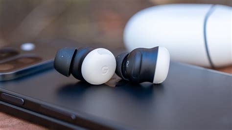 Google Pixel Buds Pro Review Pcmag Middle East