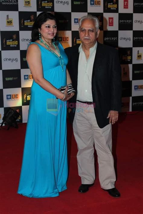 Ramesh Sippy Kiran Sippy At Mirchi Music Awards 2012 In Mumbai On 21st