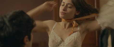 Nude Video Celebs Luisa Arraes Sexy Duetto