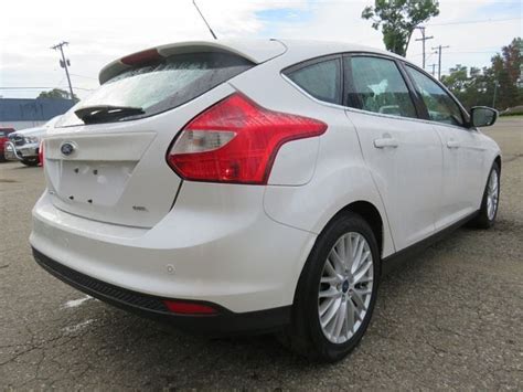 2012 Ford Focus 61161 Miles White 4d Hatchback Sel 1fahp3m26cl198300