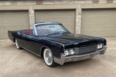 1967 Lincoln Continental Convertible for sale on BaT Auctions - sold ...