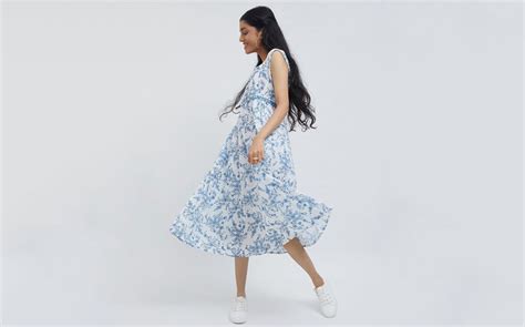 Zudio Blue Floral Patterned Fit-and-Flare Dress