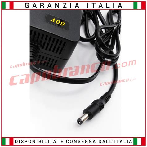 Capobranco Shop Prodotto MN01375 Caricabatterie Rapido Per