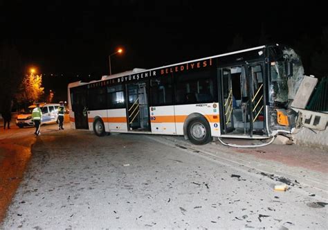 Eski Ehir De Otob S Kazas Ki I Yaraland