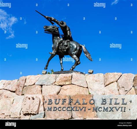 Buffalo Bill Center West Statue Hi Res Stock Photography And Images Alamy