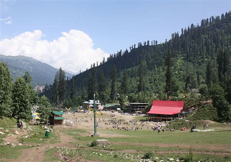 Solang Valley Manali Photos: Solang Valley Manali