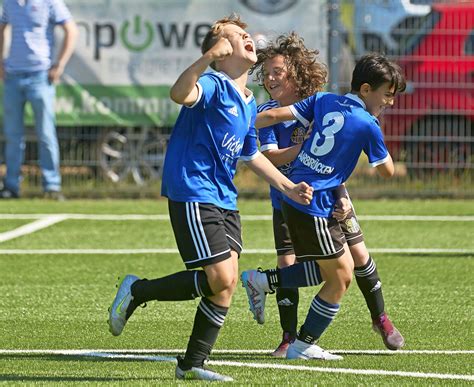 Beim Fv Eppelborn Fand Der Landesentscheid Der E Jugend Fu Baller Statt