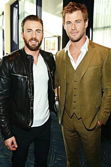 Beautiful Chris X 2 Chris Hemsworth Chris Evans Chris Hemsworth Thor