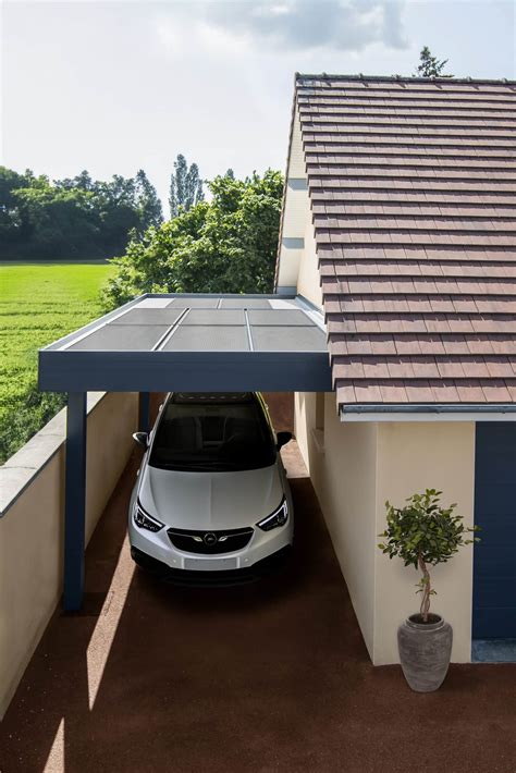 Les différences entre les carports solaires fixes et mobiles Sun abris