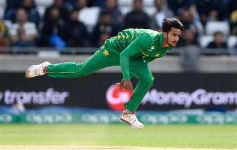 pakistani pacer hasan ali responds sharply   fan   making fun