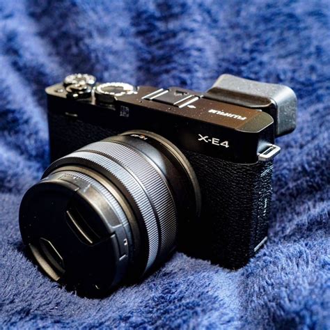 Yahooオークション Fujifilm X E4〈ブラック〉レンズ×2ヘリコイド